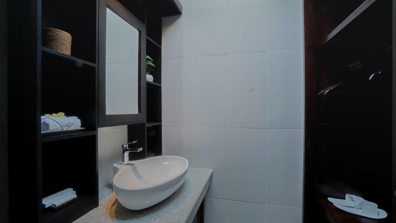 موندوغْ Shitala Villa المظهر الخارجي الصورة